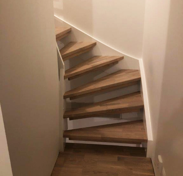 Hardwood staircase manufactured by KG List